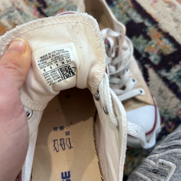 Converse All Star Beige and Red Sneakers - Picture 10 of 10